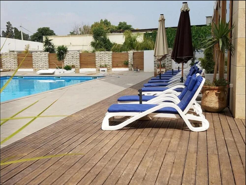 Le Zenith Hotel Orán Kültér fotó