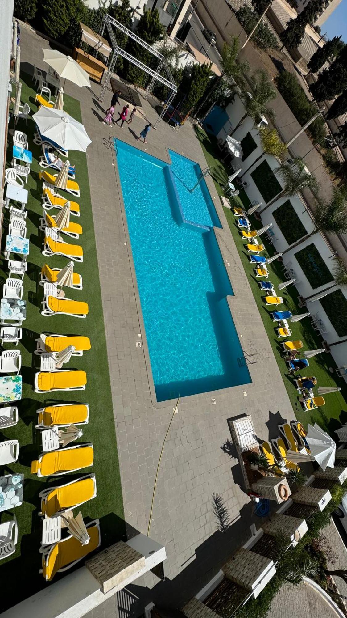 Le Zenith Hotel Orán Kültér fotó