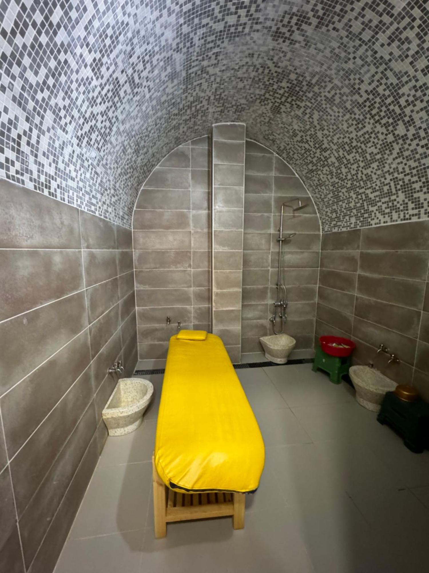 Le Zenith Hotel Orán Kültér fotó