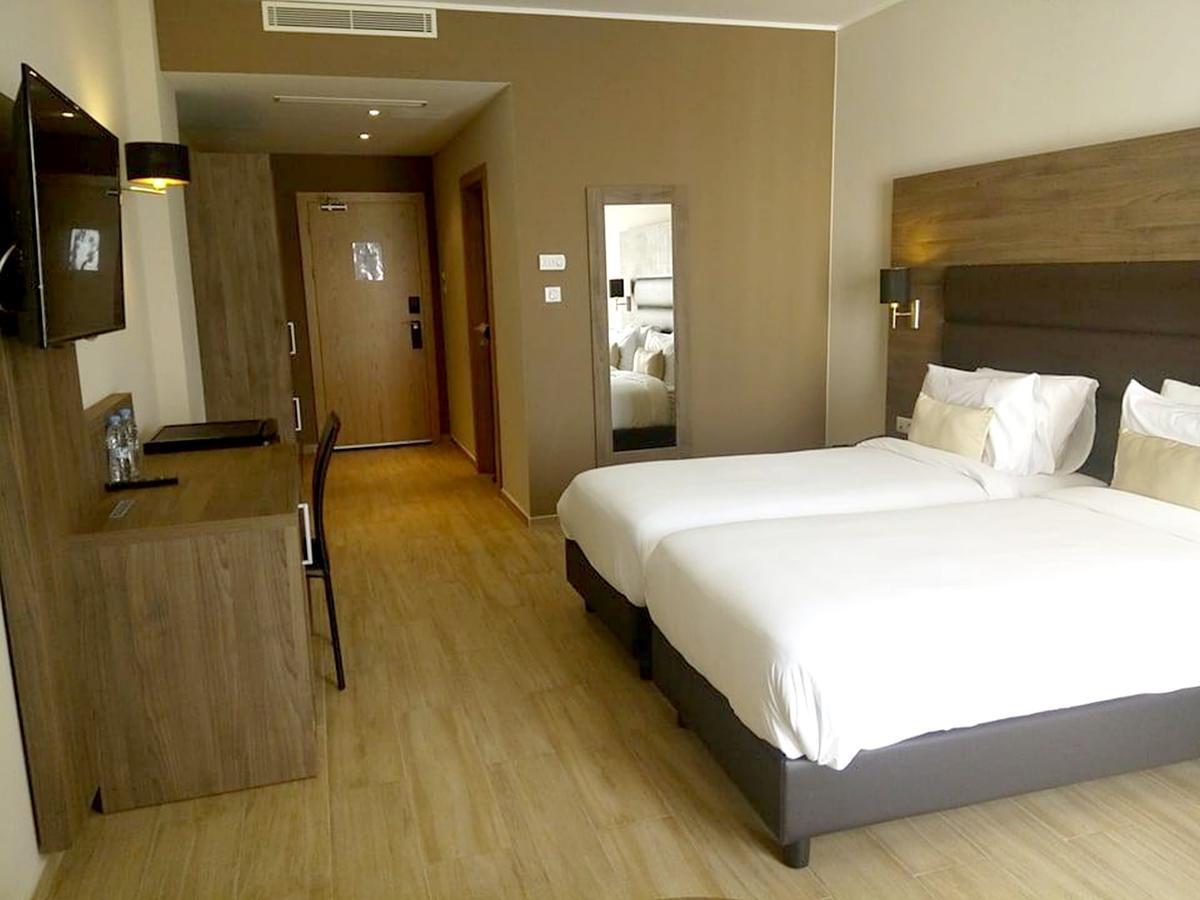 Le Zenith Hotel Orán Kültér fotó