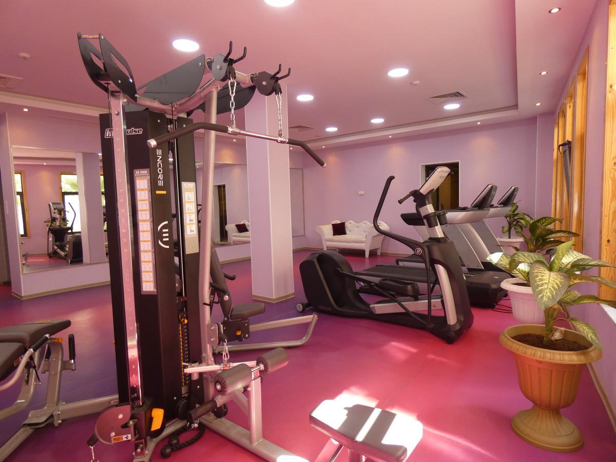 Le Zenith Hotel Orán Kültér fotó
