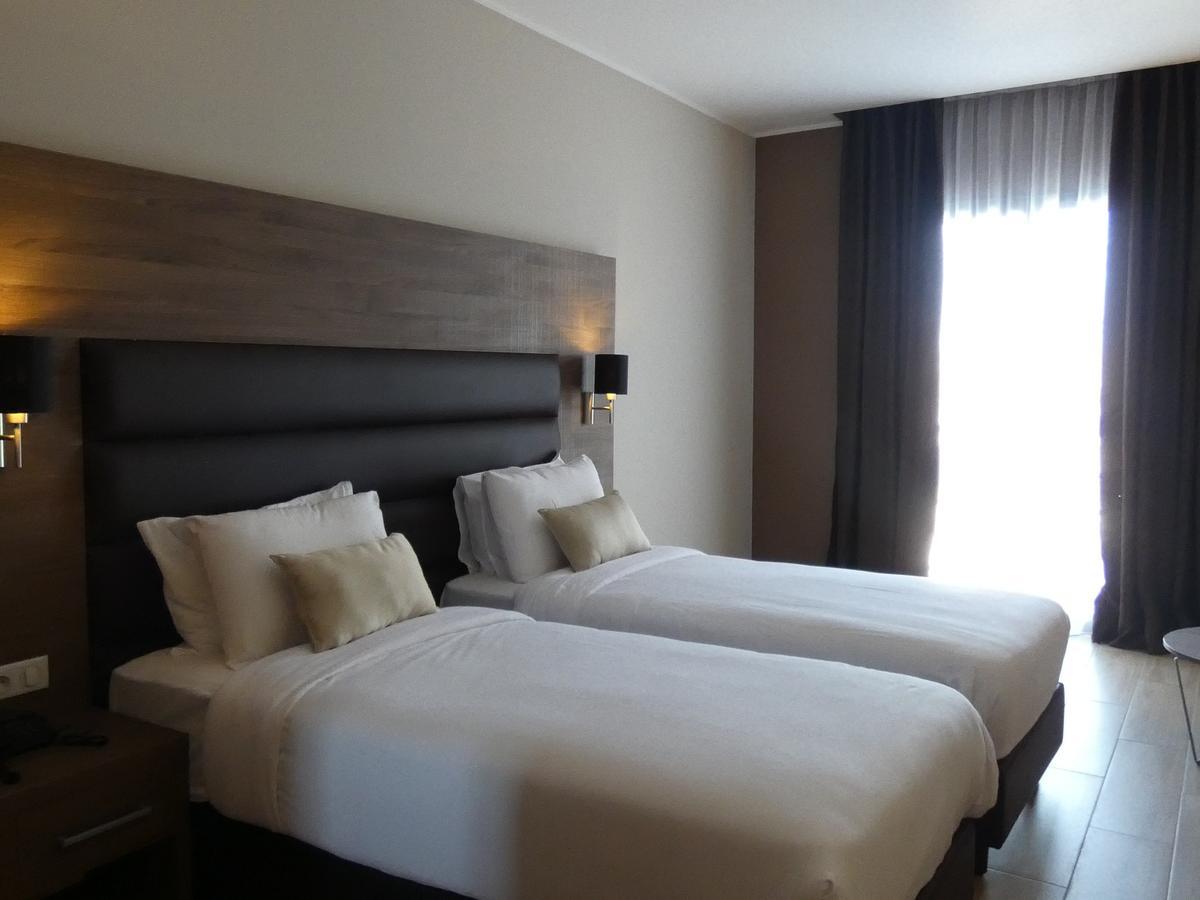 Le Zenith Hotel Orán Kültér fotó