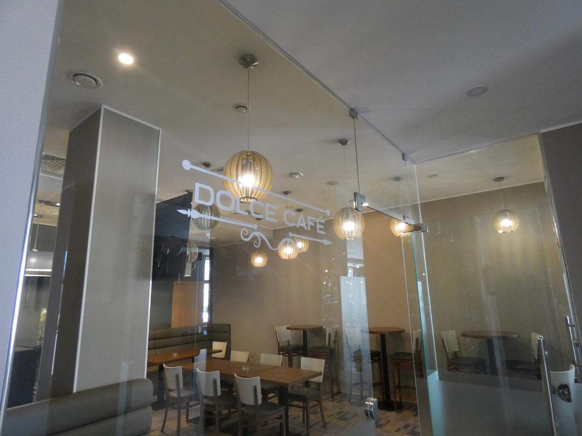 Le Zenith Hotel Orán Kültér fotó